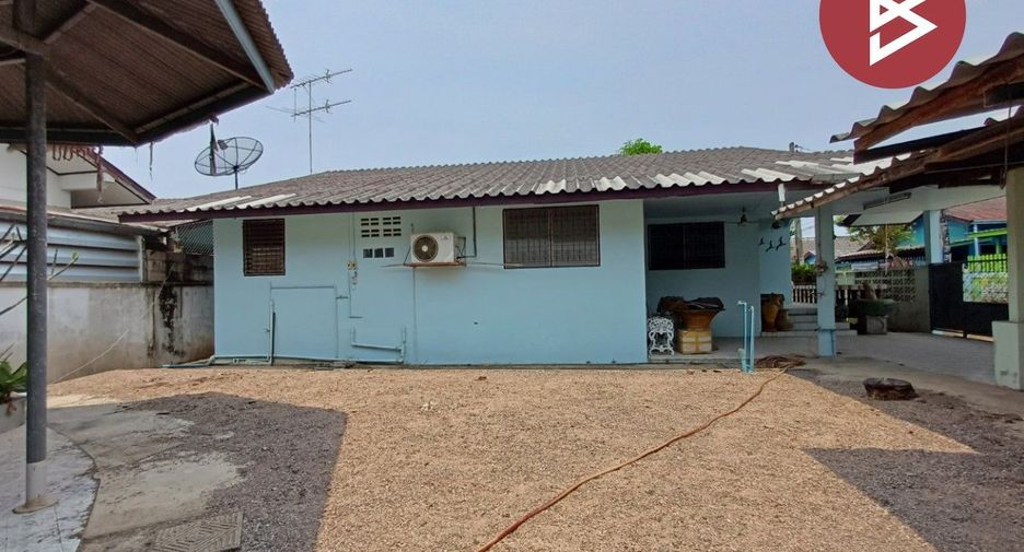 For sale 3 ベッドルーム house in Damnoen Saduak, Ratchaburi