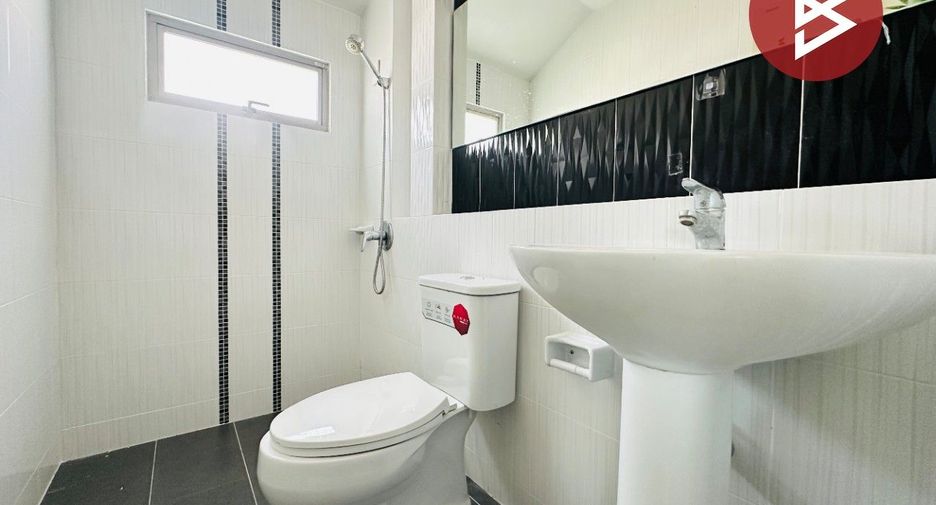 For sale 3 bedrooms house in Ban Chang, Rayong