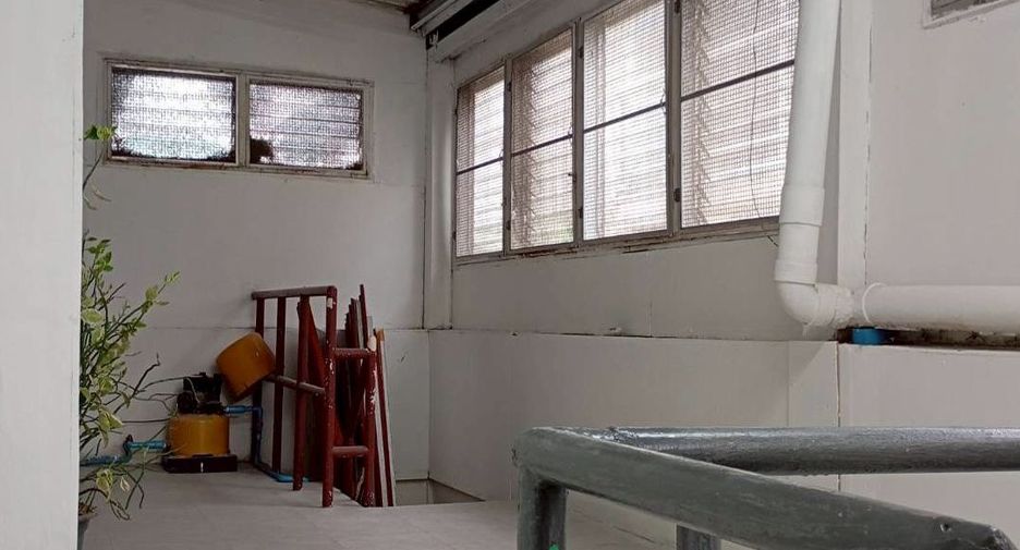 For rent retail Space in Phutthamonthon, Nakhon Pathom