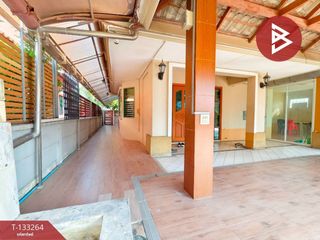 For sale 3 bedrooms house in Mueang Samut Sakhon, Samut Sakhon
