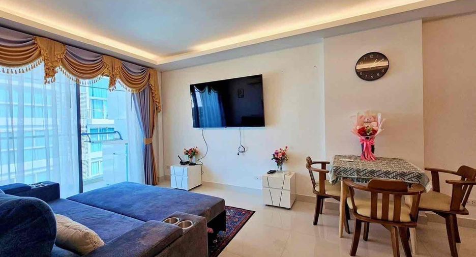 For rent 2 bedrooms condo in Bang Lamung, Chonburi