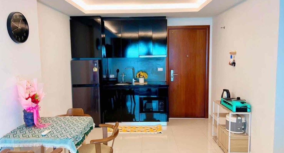 For rent 2 bedrooms condo in Bang Lamung, Chonburi