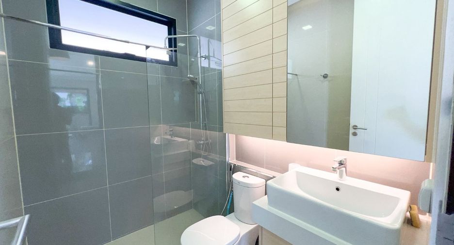 Villa en alquiler de 2 habitaciones en Bang Lamung, Chonburi