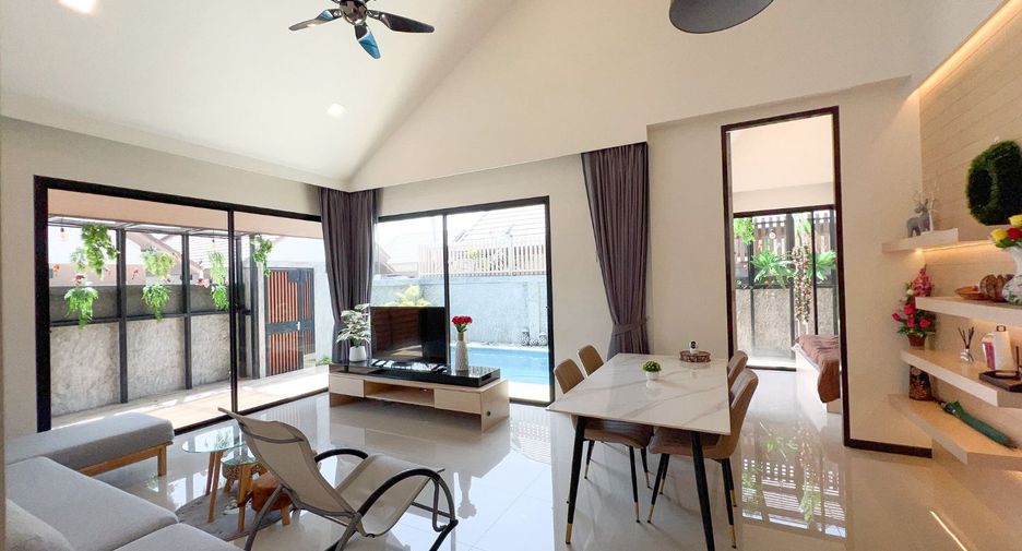 Villa en alquiler de 2 habitaciones en Bang Lamung, Chonburi