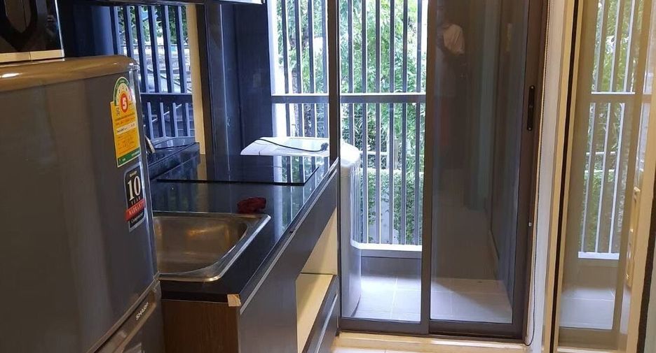 For rent 1 bed condo in Phra Khanong, Bangkok