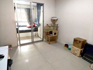 出售 1 卧室 公寓 在 Lam Luk Ka, Pathum Thani