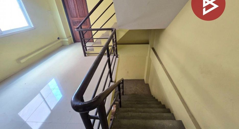 For sale 2 bedrooms retail Space in Mueang Samut Prakan, Samut Prakan
