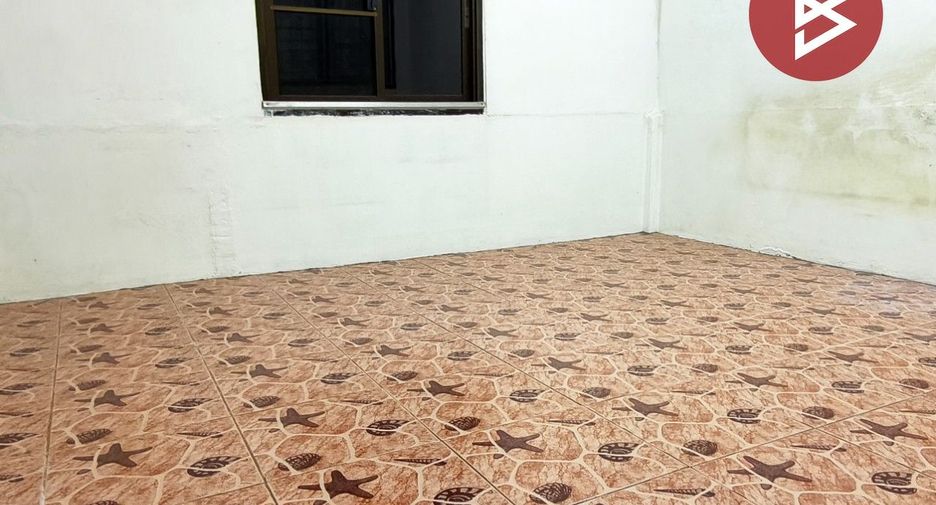 For sale 4 bedrooms townhouse in Phasi Charoen, Bangkok