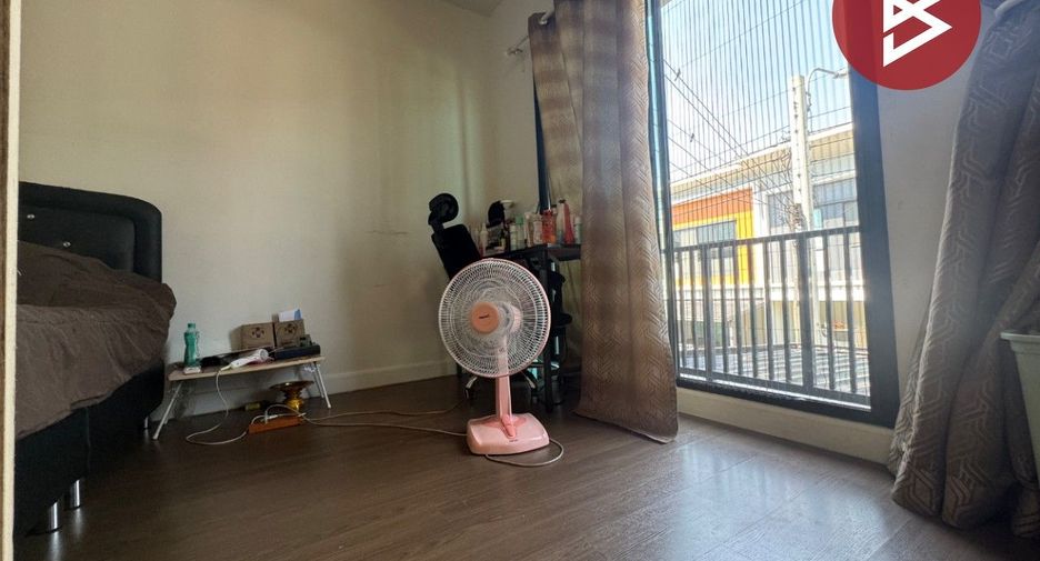 For sale 3 bedrooms townhouse in Bang Bo, Samut Prakan