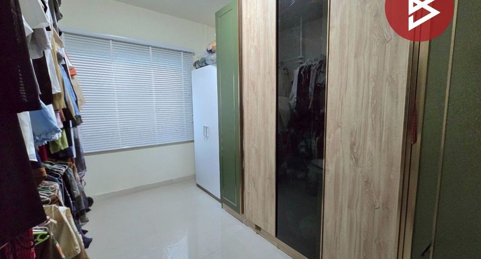 出售 3 卧室 独立屋 在 Thung Khru, 曼谷