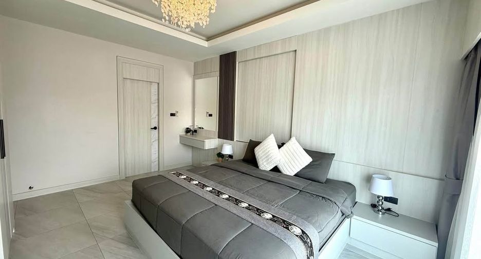 For rent 4 bedrooms villa in Jomtien, Pattaya