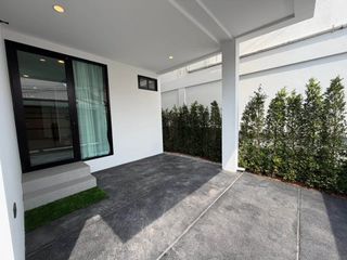 For rent 3 bedrooms villa in Bang Lamung, Chonburi