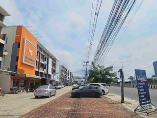 For rent 3 ベッドルーム retail Space in Mueang Rayong, Rayong