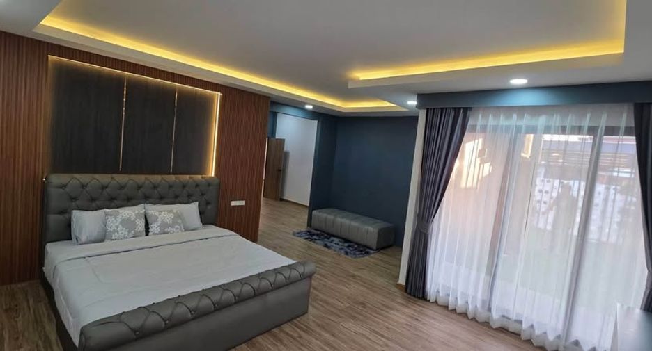 For rent and for sale 3 bedrooms house in Bang Lamung, Chonburi