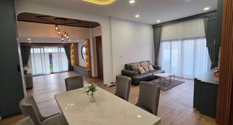 For rent and for sale 3 bedrooms house in Bang Lamung, Chonburi