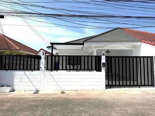 For Rent 3 Bedroom House In Bang Lamung, Chonburi