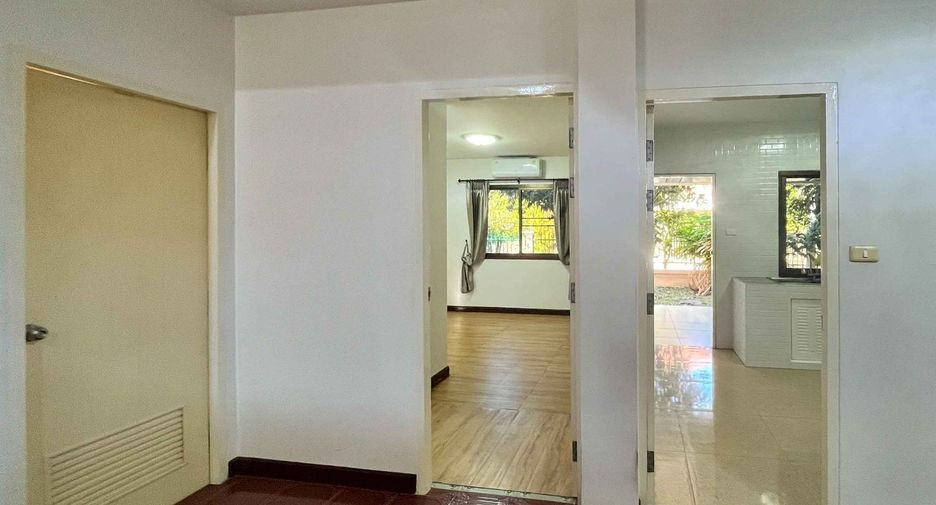 For rent 4 bedrooms house in Hang Dong, Chiang Mai