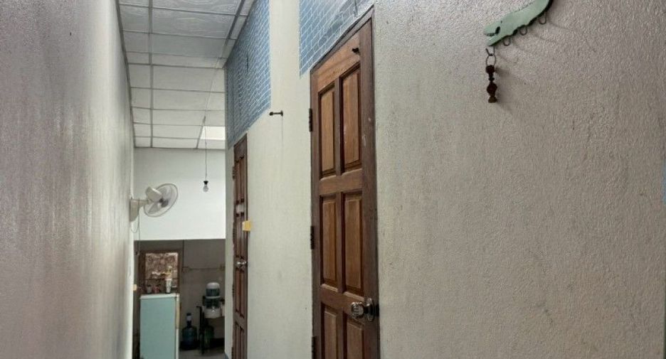Casa adosada en venta de 2 habitaciones en Mueang Chanthaburi, Chanthaburi