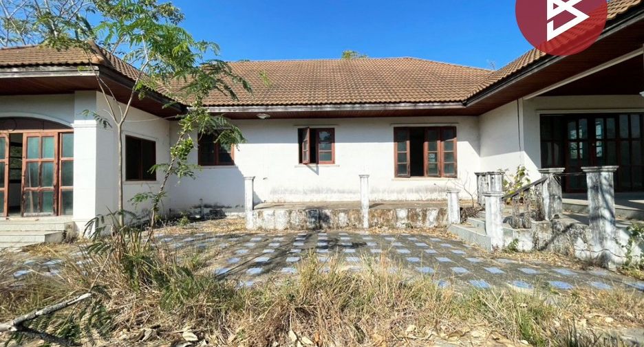 For sale 4 bedrooms house in Ban Phai, Khon Kaen