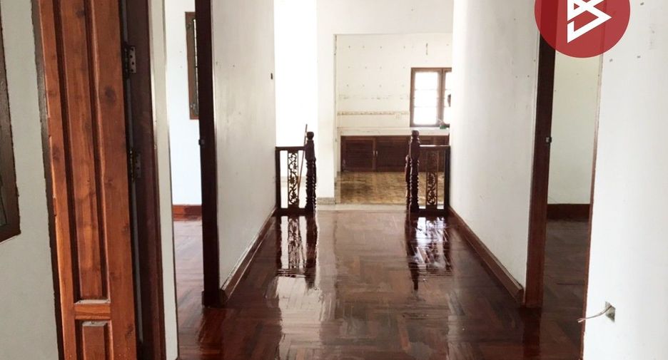 For sale 4 bedrooms house in Ban Phai, Khon Kaen