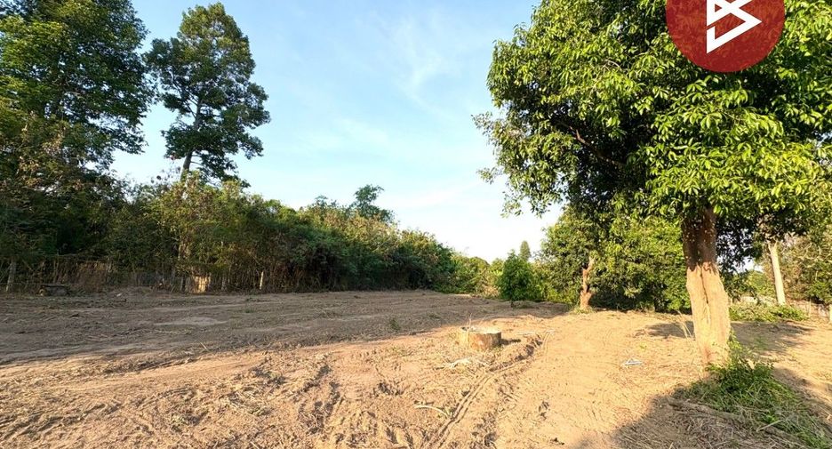 For sale 3 bedrooms house in Mueang Chai Nat, Chainat