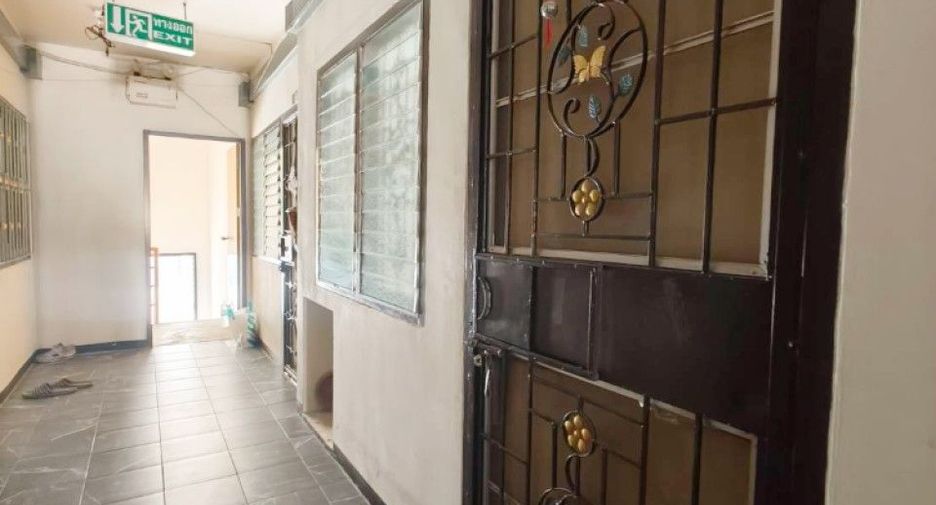 Wohnung zum Kauf mit 1 Zimmer in Bang Phli, Samut Prakan