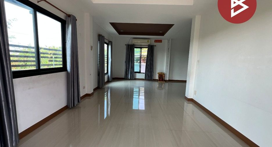 For sale 3 bedrooms house in Phan Thong, Chonburi