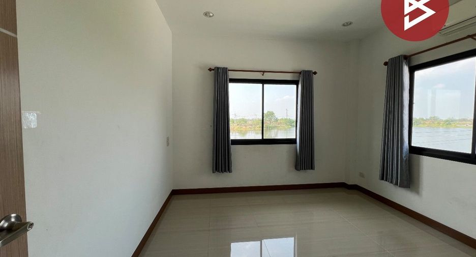 For sale 3 bedrooms house in Phan Thong, Chonburi