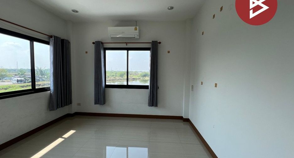 For sale 3 bedrooms house in Phan Thong, Chonburi