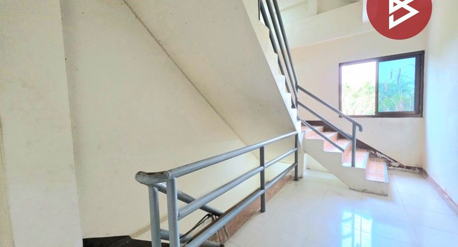 For sale 4 bedrooms retail Space in Phra Pradaeng, Samut Prakan