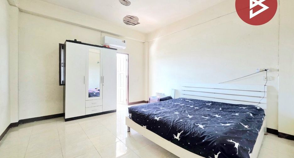For sale 4 bedrooms retail Space in Phra Pradaeng, Samut Prakan