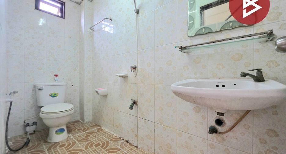 For sale 4 bedrooms retail Space in Phra Pradaeng, Samut Prakan