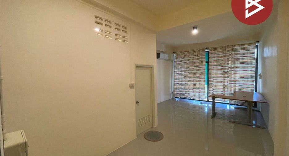 À vendre 2 chambres local commercial à Mueang Khon Kaen, Khon Kaen