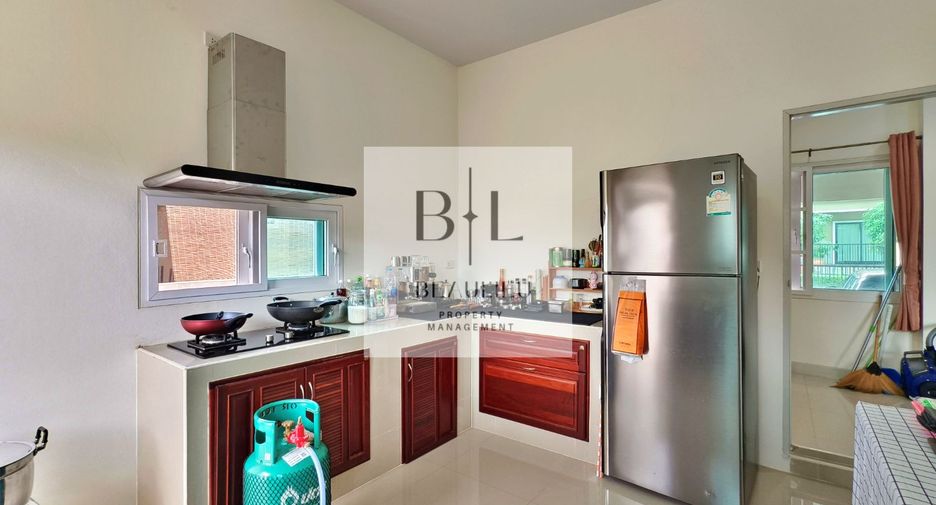 Casa en venta de 3 habitaciones en Sattahip, Chonburi