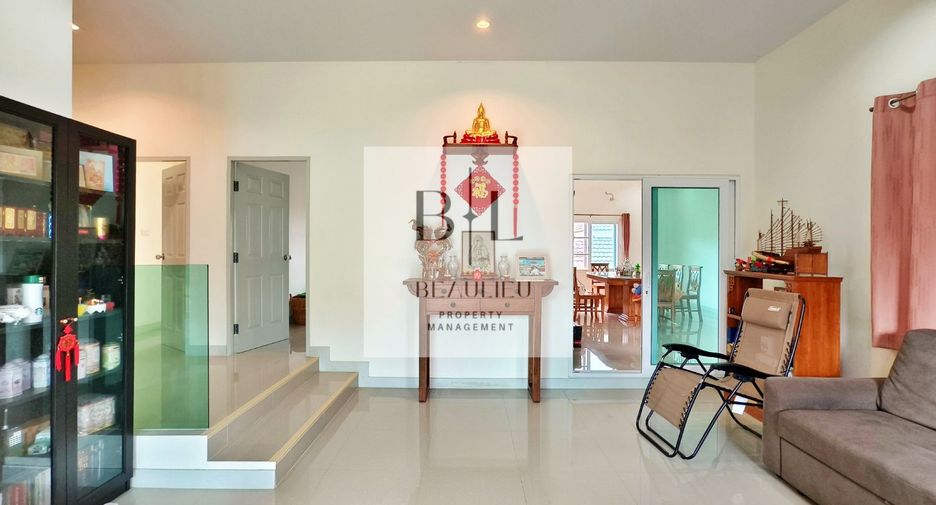 Casa en venta de 3 habitaciones en Sattahip, Chonburi