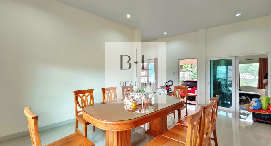 Casa en venta de 3 habitaciones en Sattahip, Chonburi