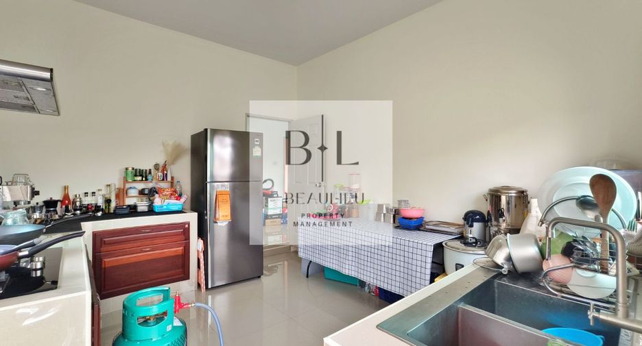 Casa en venta de 3 habitaciones en Sattahip, Chonburi