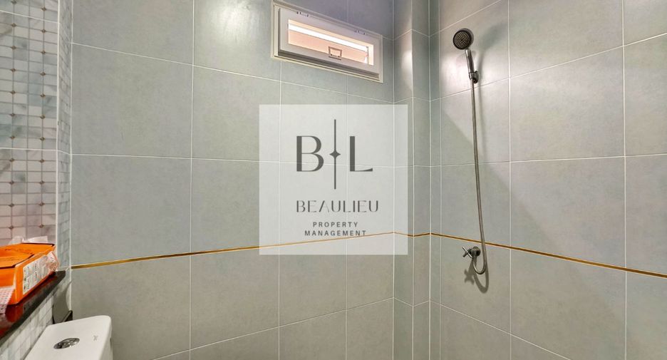 Casa en venta de 3 habitaciones en Sattahip, Chonburi