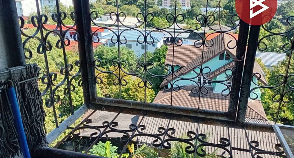 For sale 1 bed condo in Min Buri, Bangkok