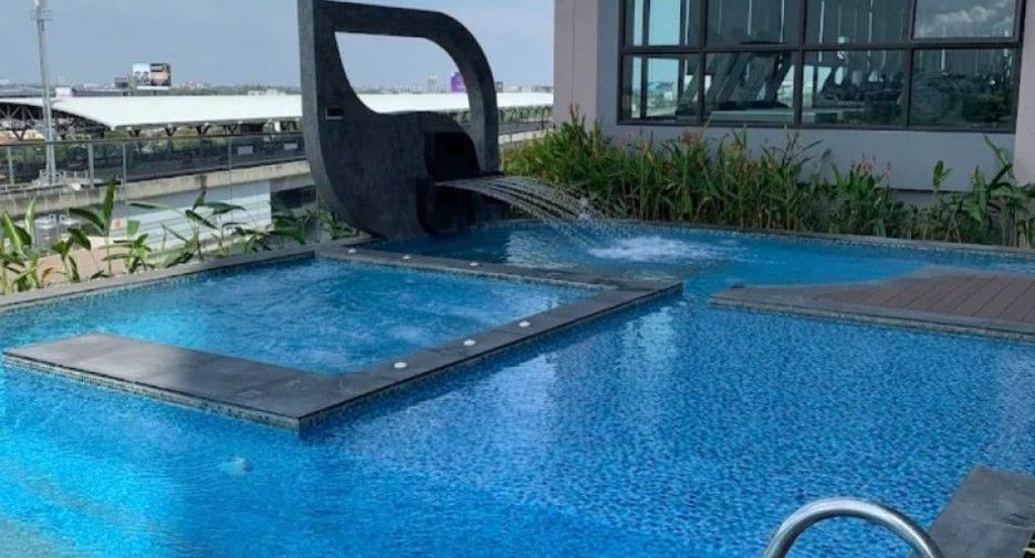 For sale 1 bed condo in Suan Luang, Bangkok