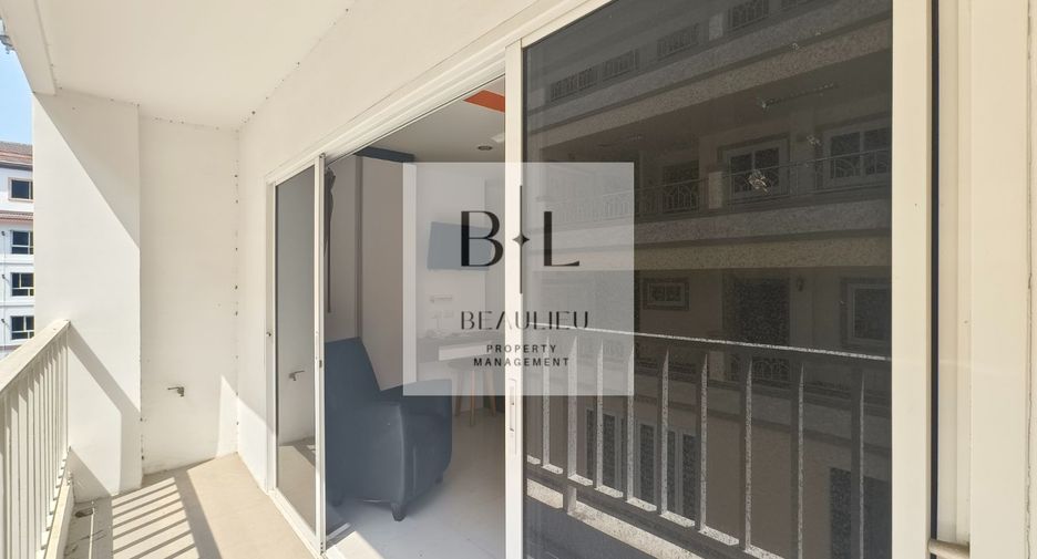 For sale studio condo in Bang Lamung, Chonburi