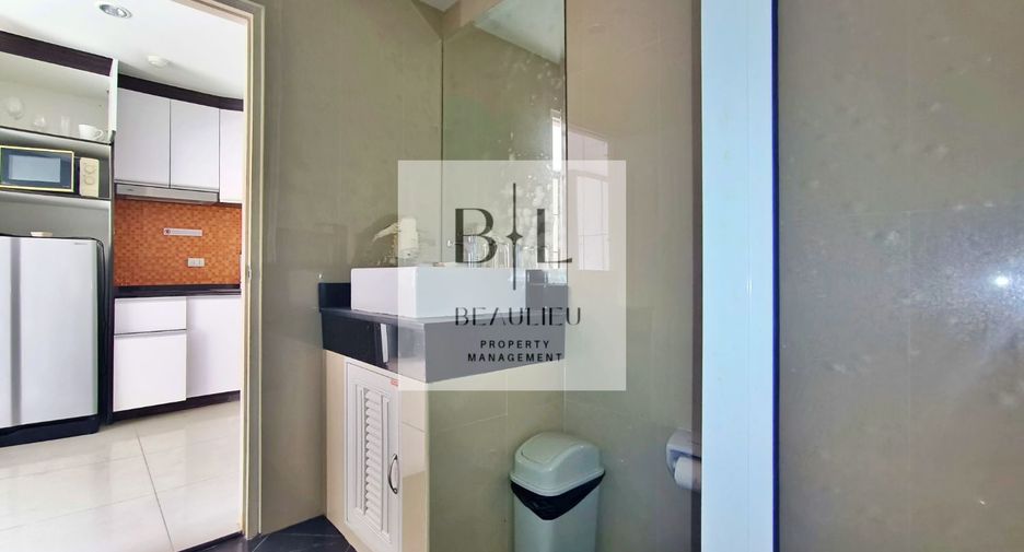 For sale studio condo in Bang Lamung, Chonburi