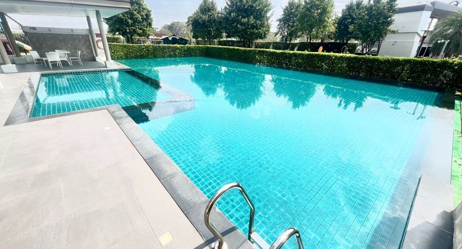 Reihenhaus zum Kauf mit 3 Zimmer in Bang Khen, Bangkok