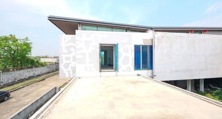 For sale 9 bedrooms house in Khlong Sam Wa, Bangkok
