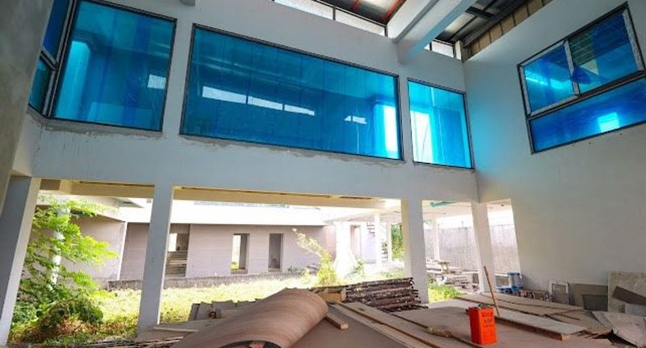 For sale 9 bedrooms house in Khlong Sam Wa, Bangkok
