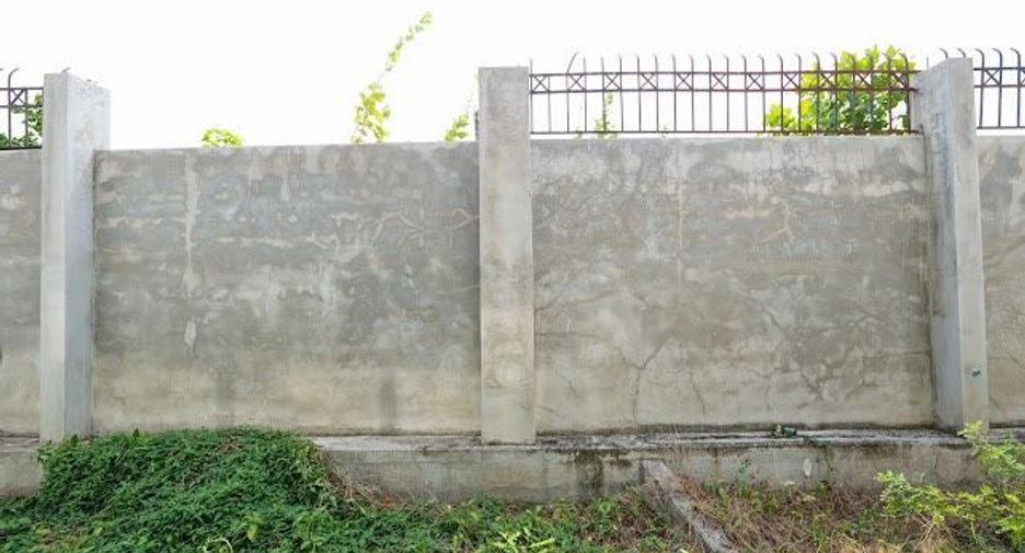 For sale 9 bedrooms house in Khlong Sam Wa, Bangkok