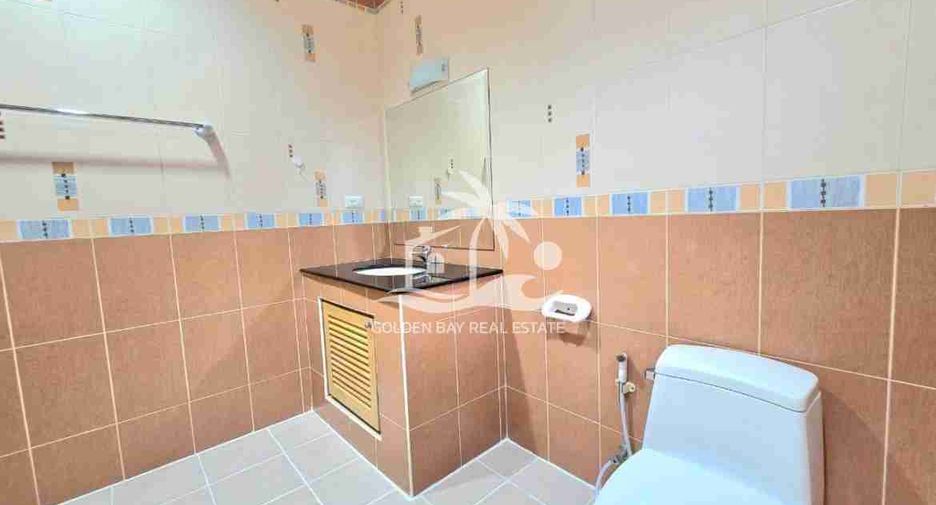 For rent and for sale 4 bedrooms house in Bang Lamung, Chonburi