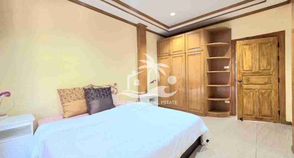 For rent and for sale 4 bedrooms house in Bang Lamung, Chonburi