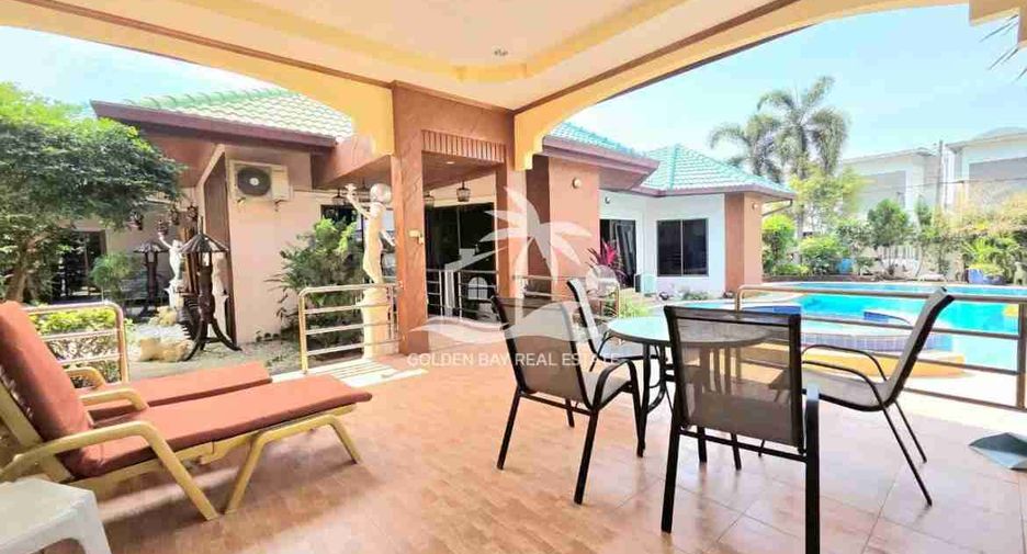 For rent and for sale 4 bedrooms house in Bang Lamung, Chonburi