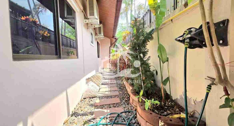 For rent and for sale 4 bedrooms house in Bang Lamung, Chonburi